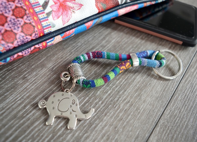 breloki Brelok  do kluczy BOHO AZTEQ ZE SŁONIEM