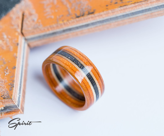 Pierścionek z drewna: Recycled Skateboard Spirit Workshop