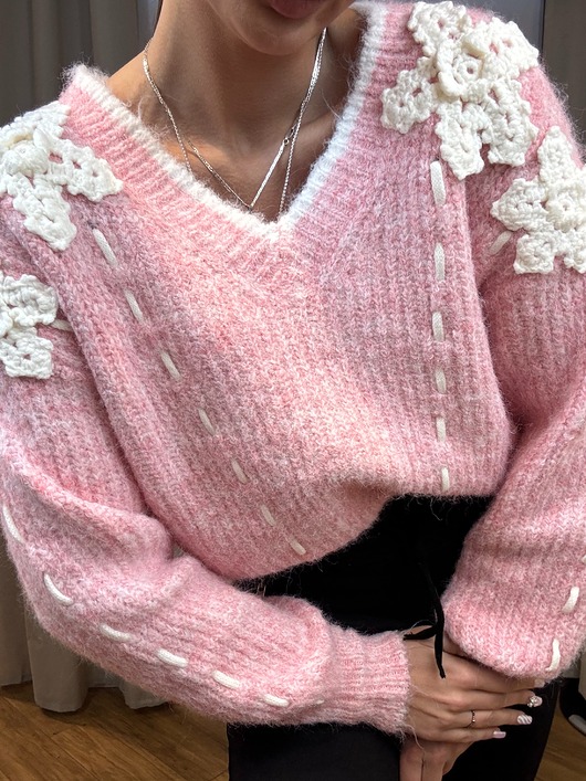 swetry damskie  Sweter z kwiatami