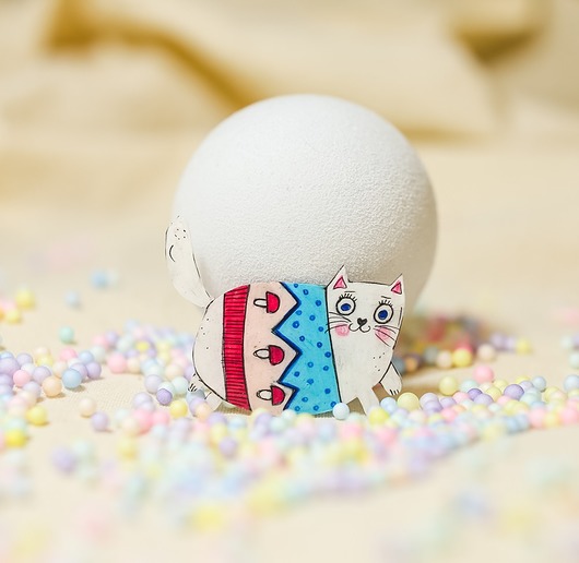 broszki Broszka z białym kotem Landrynem