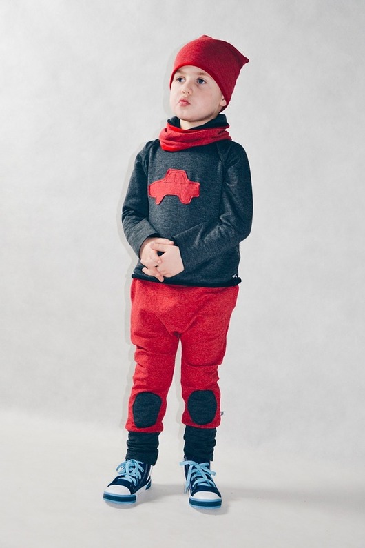  Grafitowa Bluzka Autko JJFashion