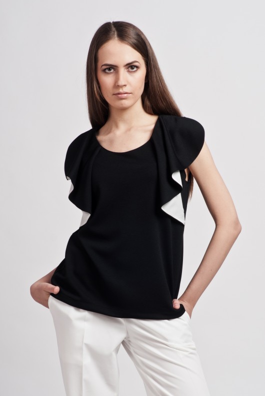 Blouse with frills Lanti