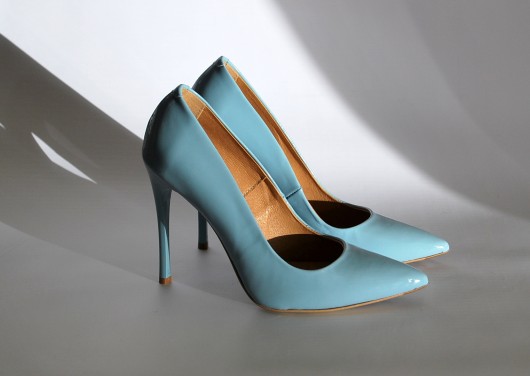 Szpilki BABY BLUE Le petit cochonnet