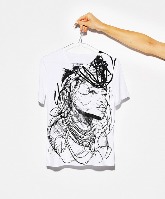 Himba sketch white Women's T-shirt SELVA