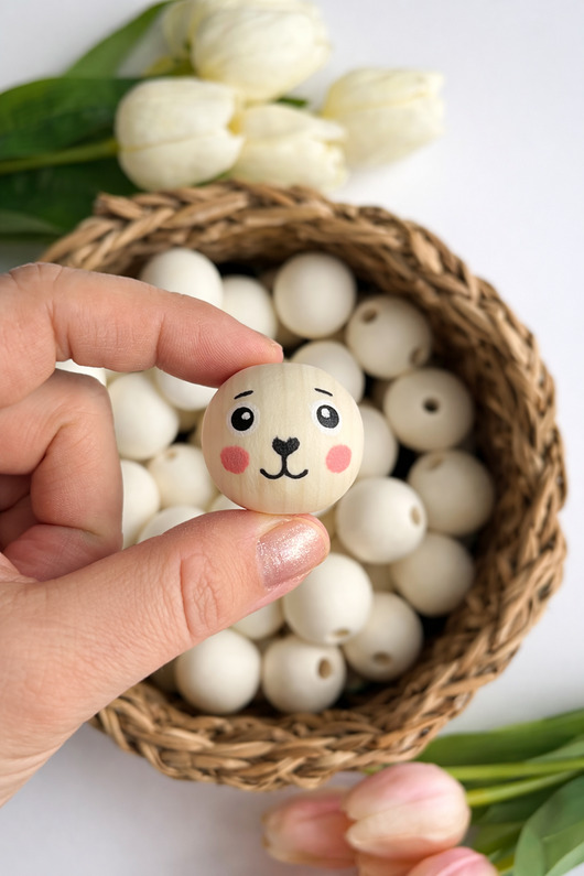 akcesoria różne Ręcznie malowany koralik baranek biały 3 cm do makramy i rękodzieła 1 szt.