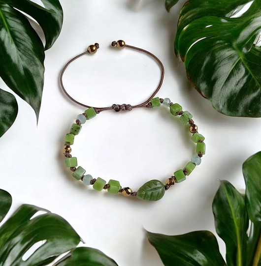 bransoletki z kamieni naturalnych ZDROWIE i DŁUGOWIECZNOŚĆ - nefryt - liściasta bransoletka
