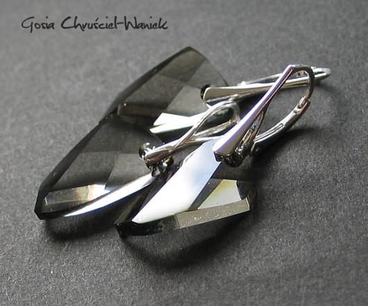 Black diamond - kryształ Swarovski Gosia Chruściel-Waniek