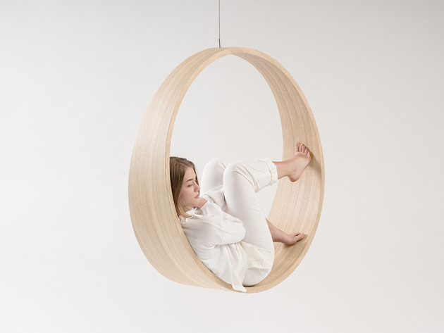 fotele SWING model N.2 huśtawka dąb lekko bielony