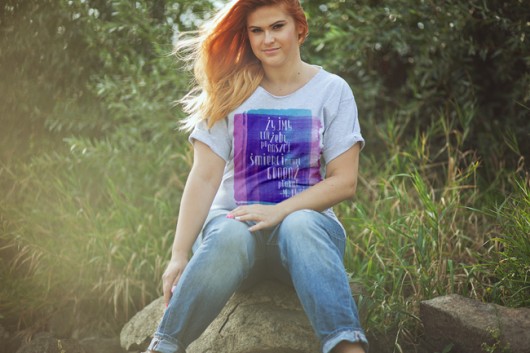 Żyjmy tak Szary krótki Plus size ONE MUG A DAY