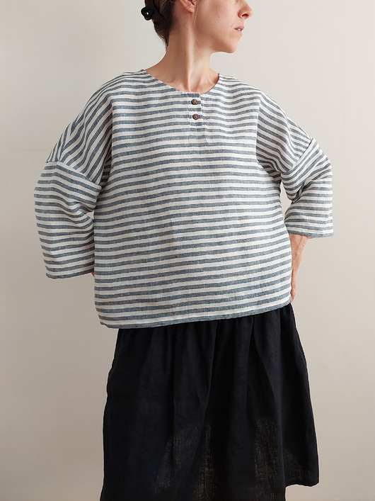 bluzki z długim rękawem damskie Bluzka "ZORZA" paski granat, 100% len