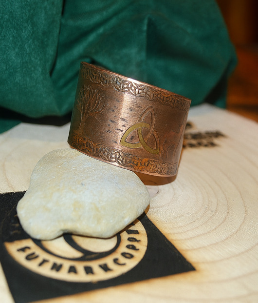 bransoletki - inne Bransoleta handmade miedź grawer