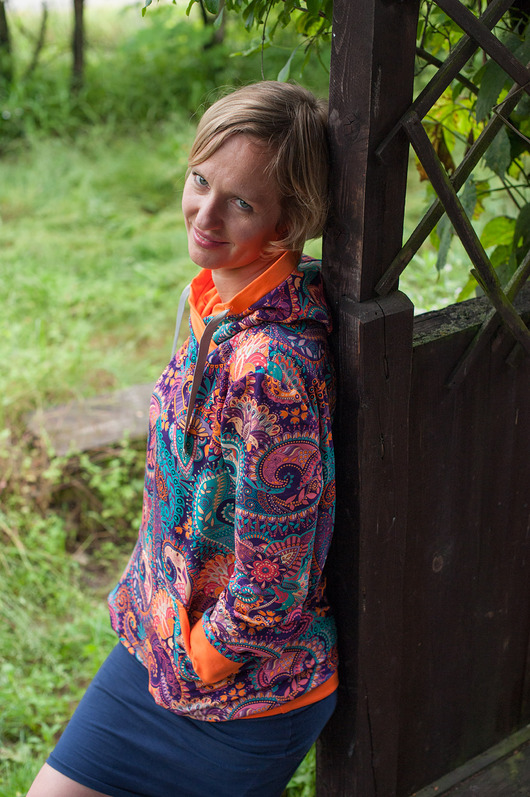 Bluza kangurka "Paisley" z pomarańczowym Funaticos