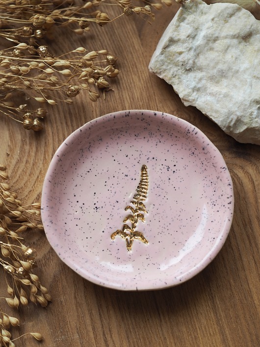 pojemniki na biżuterię Spodek na biżuterię lub palo santo