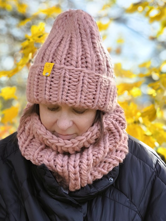 czapki damskie Różowy komplet zimowy czapka i komin Peruvian WOOLY