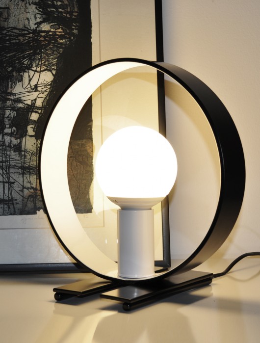 Lampka disque czarno - biała MOIKA DESIGN