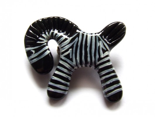 zebra broszka PRACOWNIA Z PRZYTUPEM