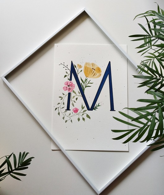dowolna litera z kompozycją kwiatową MUKI design