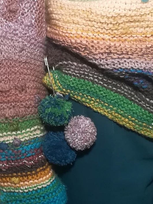 swetry damskie  Unikatowy sweter