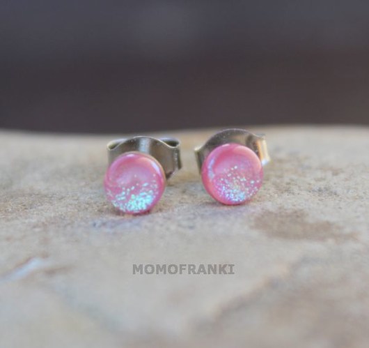 sparkles in pink momofranki