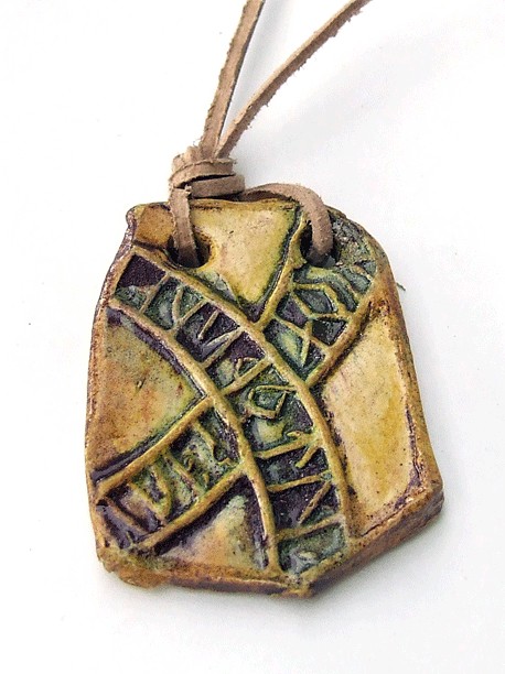 RUNY AMULET MARIAELA