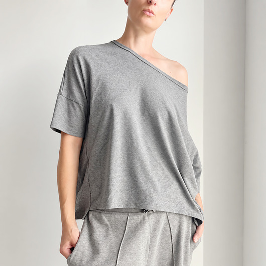 t-shirt damskie Szara bluzka przód tył