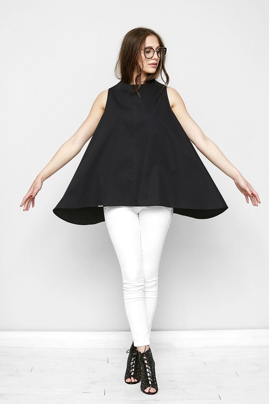 koszule damskie Trapezowa bluzka Danielle w czarnym kolorze