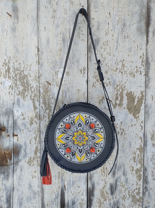 torby na ramię Teczka skórzana , wykonana ręcznie . Mandala.
