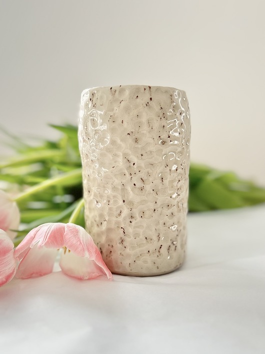 wazony Ręcznie lepiony wazon ceramiczny - piaskowy beż
