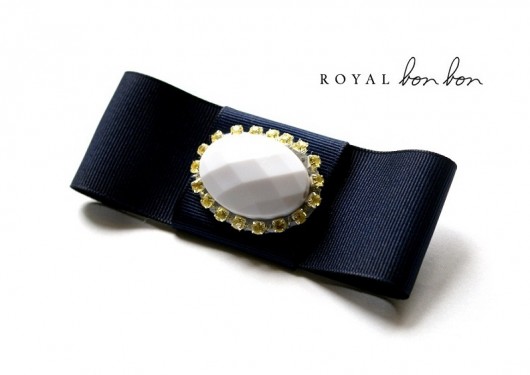 Royal bonbon loop Republika jewelry