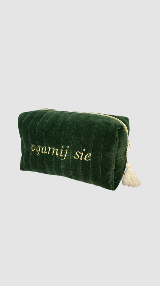 kosmetyczki Kosmetyczka pikowana z haftem "Ogarnij sie"