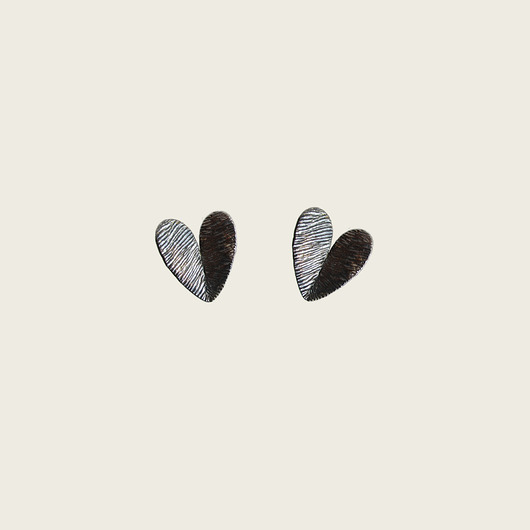Grafitowe kolczyki srebrne serca - Simple KOS jewellery