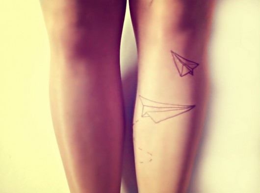 Rajstopy Tattoo Tights - Papierowe samolociki Kelly at large