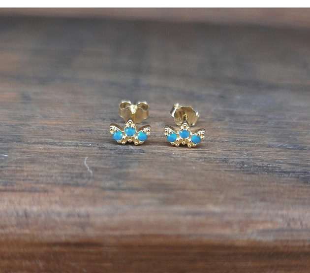 kolczyki pozłacane Kolczyki pozłacane malutkie kwiatuszki z turkusikami