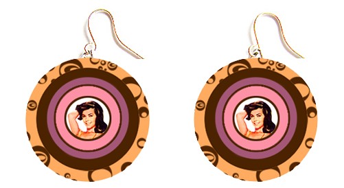 Pin : up girl round sadha