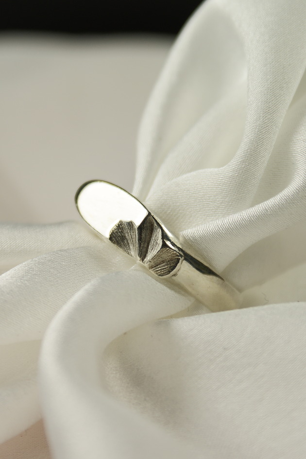 pierścionki srebrne Srebrny sygnet damski minimalistyczny, grawer, prezent dla niej, LUNARIA