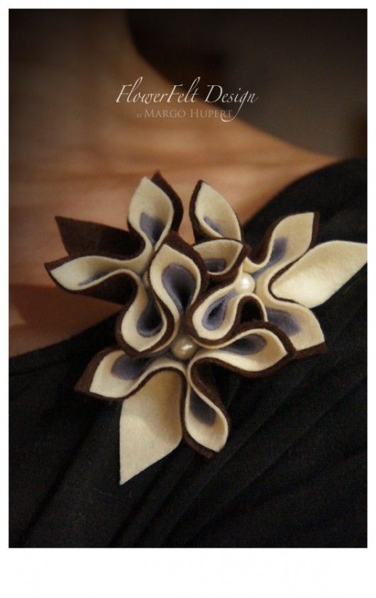 Brown::Ecru::Grey FlowerFelt Design