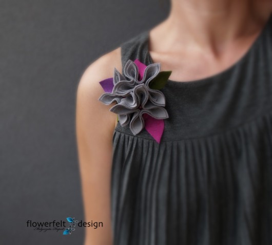 szara z fuksją i oliwką FlowerFelt Design