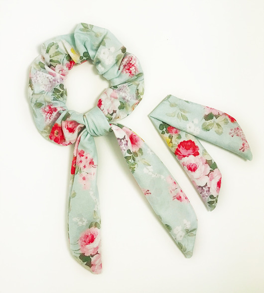 Frotka Scrunchie CHERRISH miętowe kwiaty cherrish