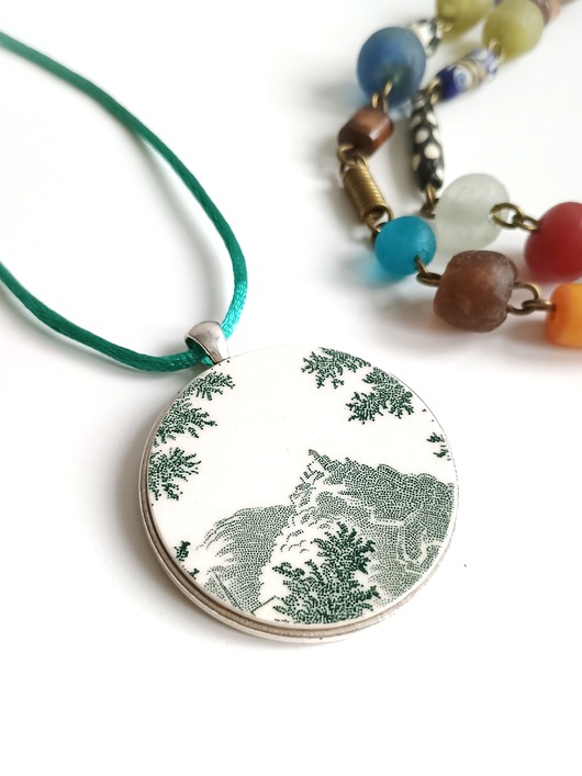 wisiory Naszyjnik z pejzażem