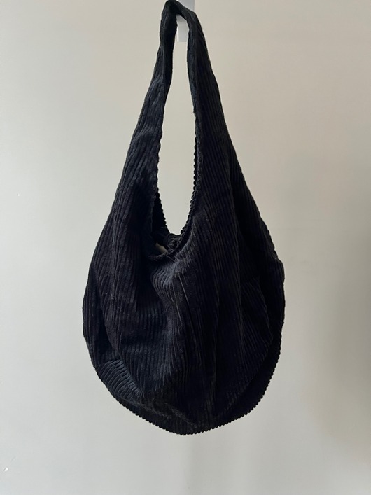 torby na ramię Hobo bag z podszewką jamniki