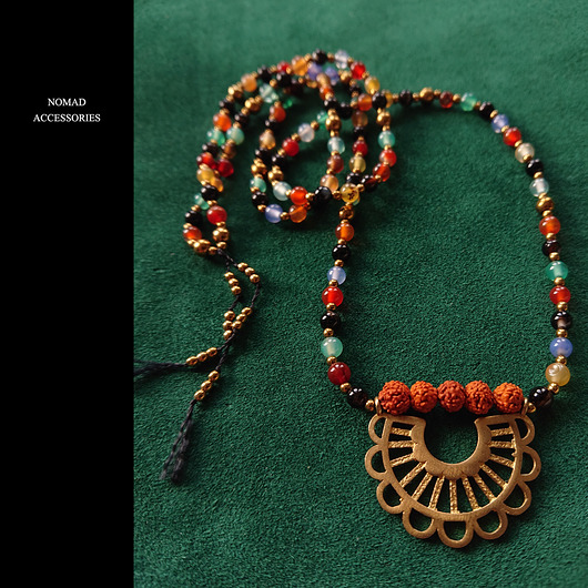 OSIAN  /// naszyjnik z rudrakszą NOMAD ACCESSORIES