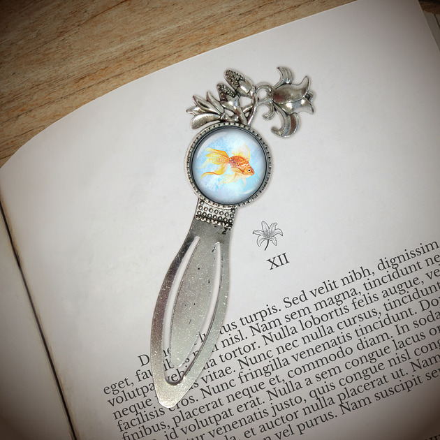 zakładki do książek Zakładka do książki - Złota rybka  - lilia