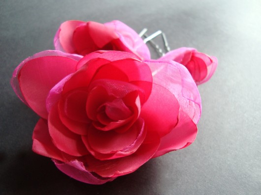różowe pąki _ kokówki SundayRose