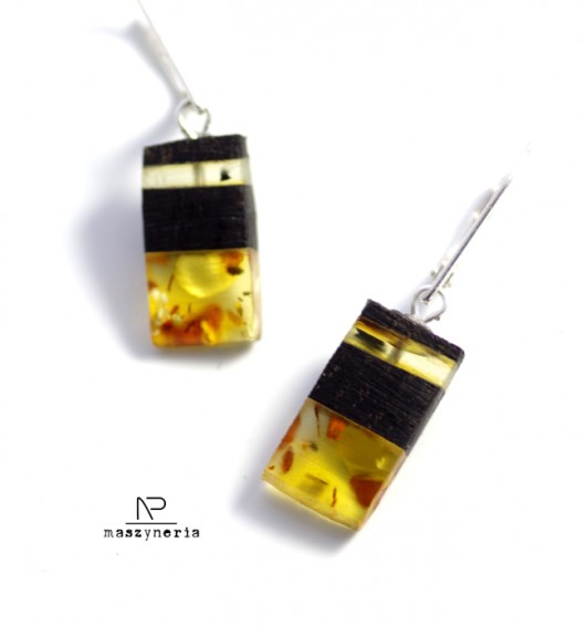Wood&Amber Geometryczne Kolczyki Czarny Dąb Maszyneria