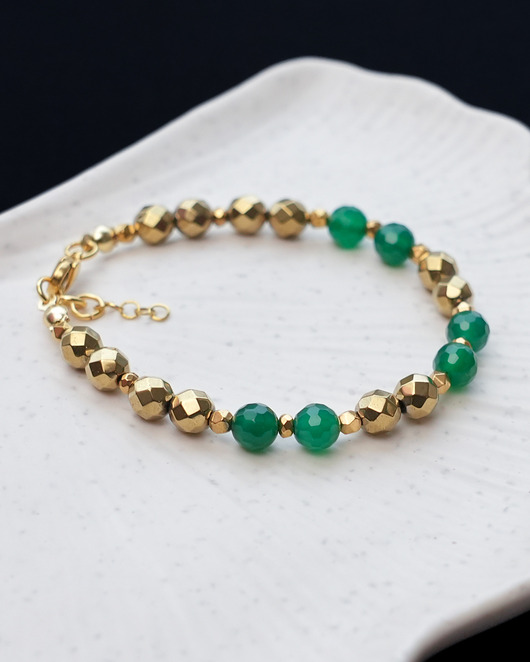 bransoletki z kamieni naturalnych Bansoletka z zielonym agatem i hematytem