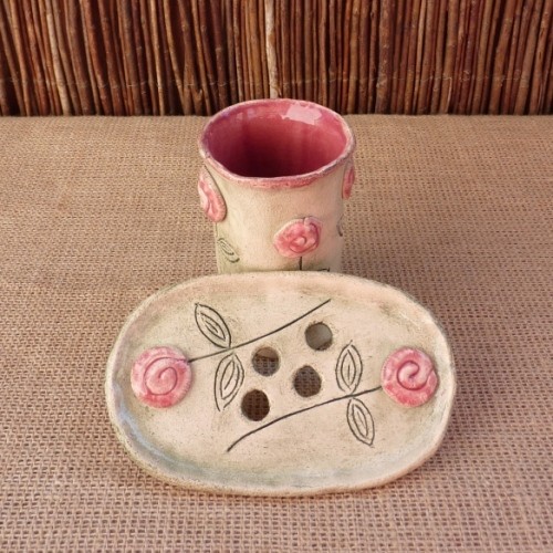 romantycznie pogodna pracownia ceramiczna