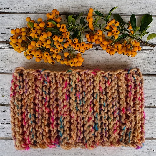 czapki damskie Opaska HANDMADE tęczowa