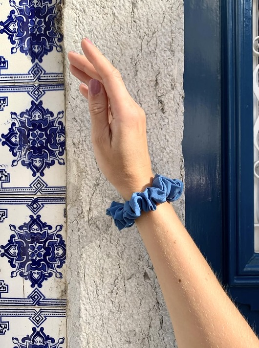 gumki do włosów Jedwabna scrunchie Blue