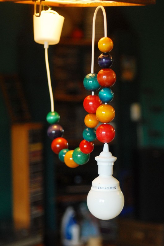 Lampa - kolorowe kulki  Pompon Design