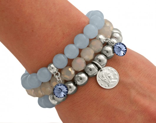 Light denim & gray set with pendants. Lavoga